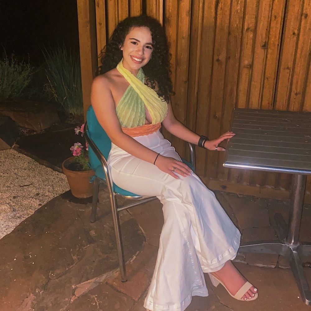 Meet your Posher, Justine